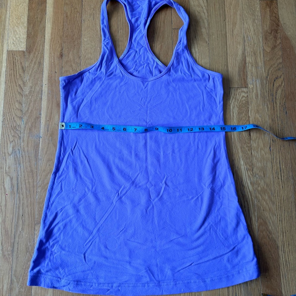 Size 10 lululemon racer back tank top in good condition